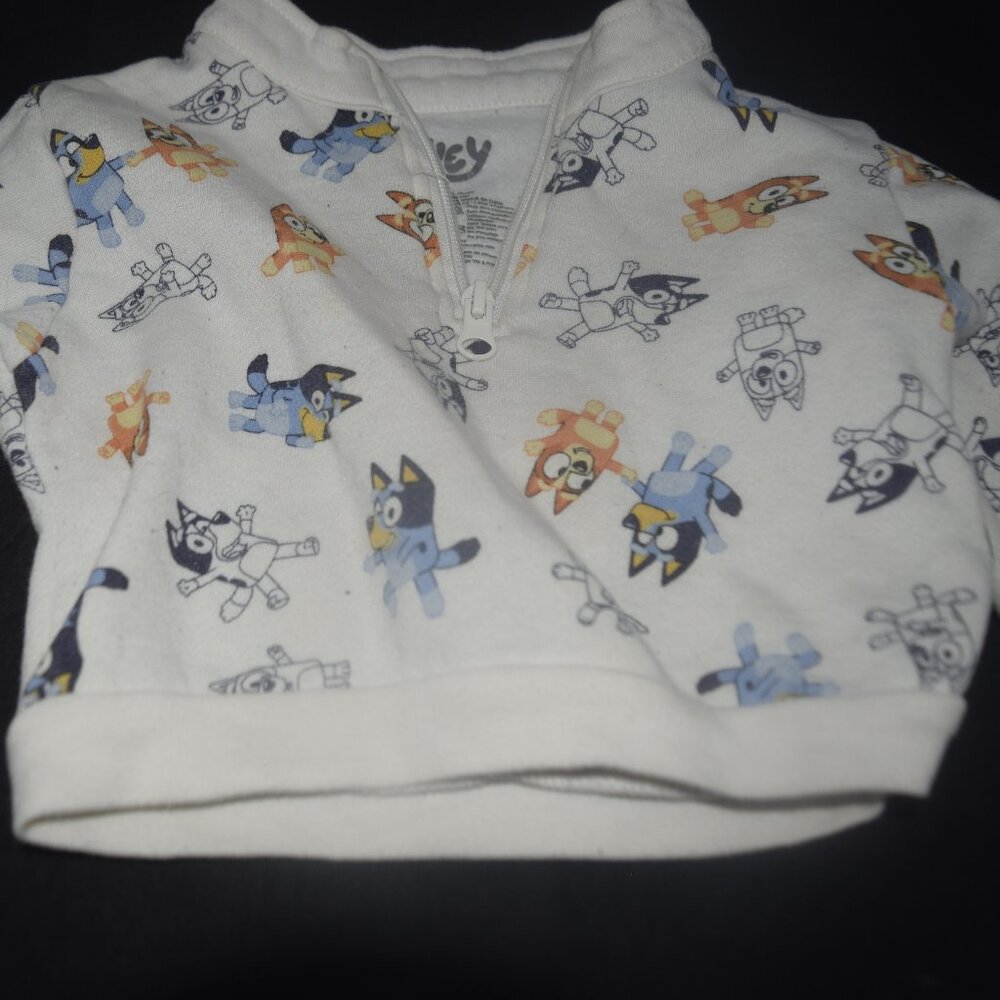 white long-sleeve quarter-zip sweatshirt Bluey 12 months